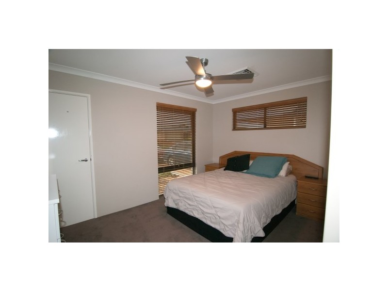 15 Brittania Parade, Wandina WA 6530