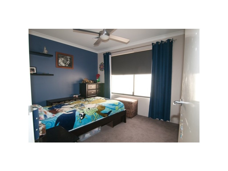 15 Brittania Parade, Wandina WA 6530