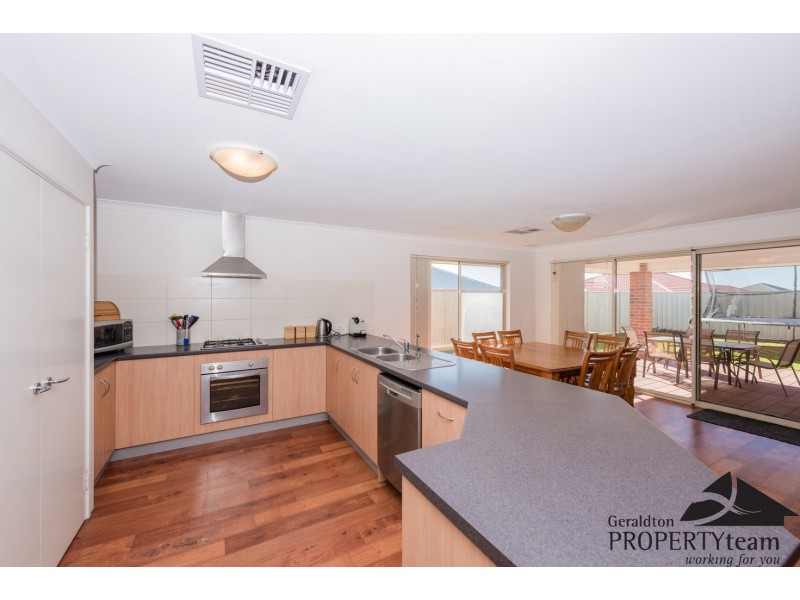 6 Ada Wynd, Wandina WA 6530