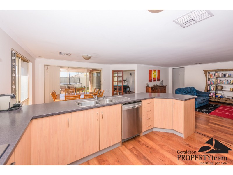 6 Ada Wynd, Wandina WA 6530