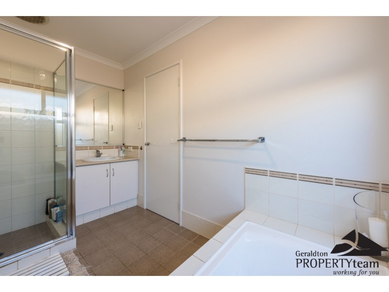 6 Ada Wynd, Wandina WA 6530