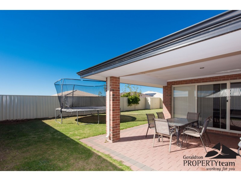 6 Ada Wynd, Wandina WA 6530