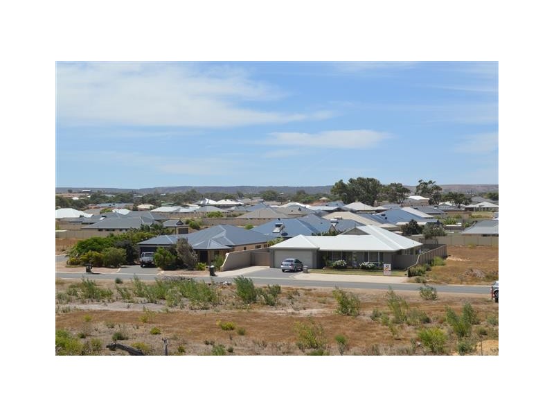 58 Stillwater Avenue, Drummond Cove WA 6532