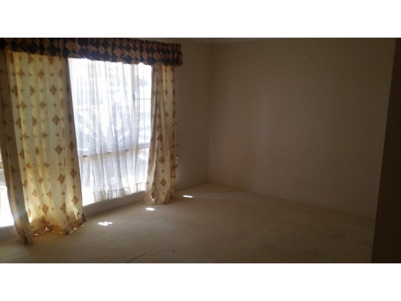 16 Nagle Close, Mount Tarcoola WA 6530