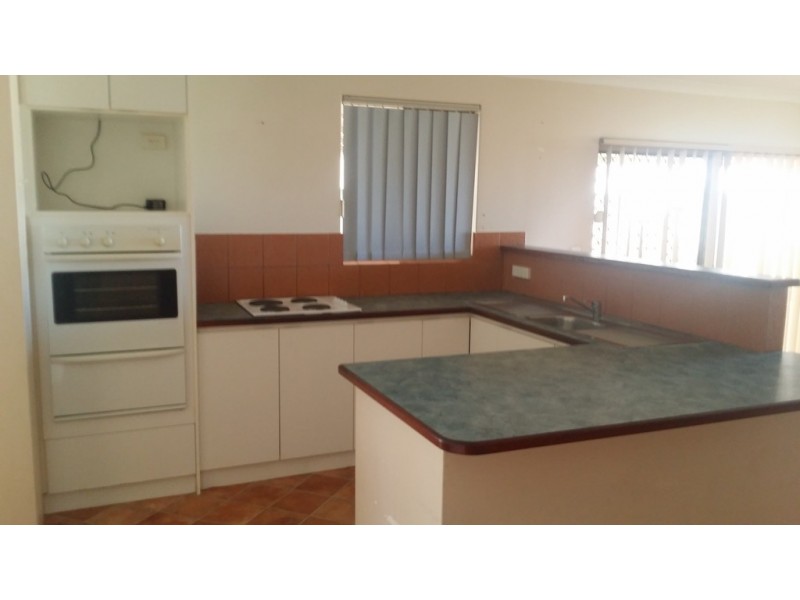 16 Nagle Close, Mount Tarcoola WA 6530