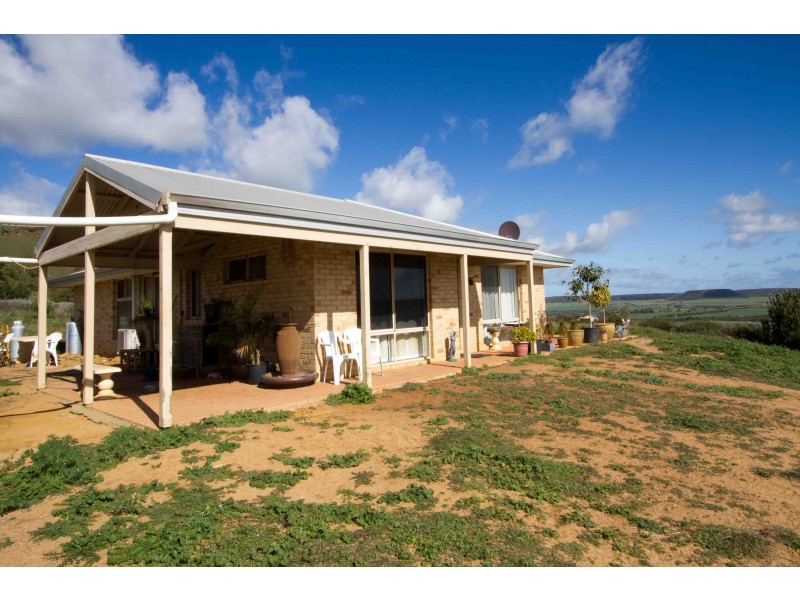 1626 (Lot 123) Chapman Valley Road, Narra Tarra WA 6532