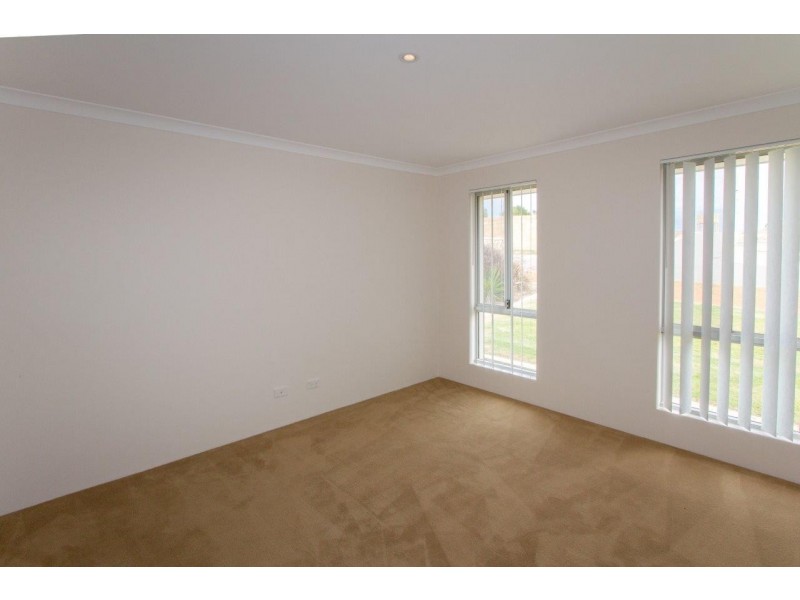 50 Ocean Queen Drive, Wandina WA 6530