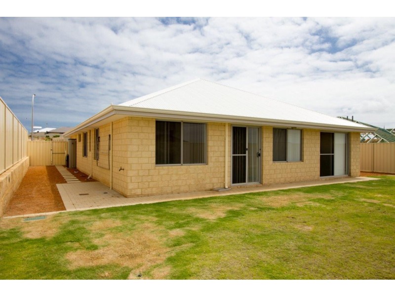 50 Ocean Queen Drive, Wandina WA 6530
