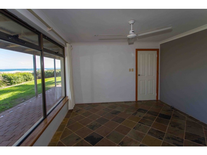 17 Evana Terrace, Wandina WA 6530