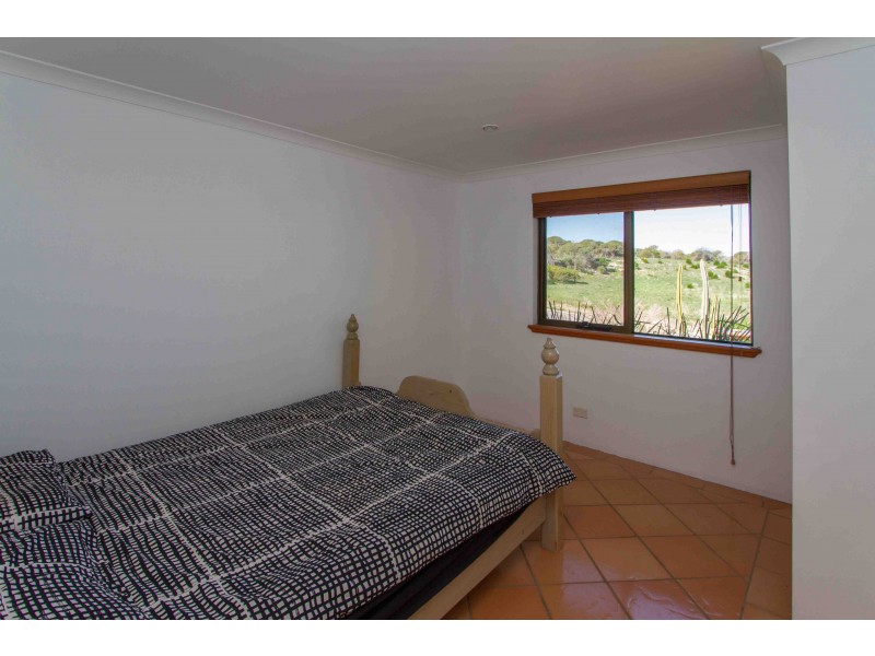 17 Evana Terrace, Wandina WA 6530