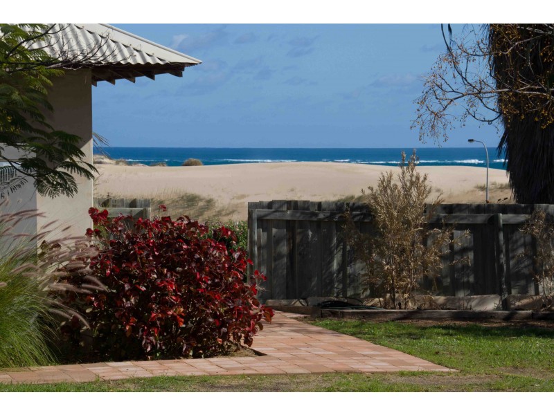 17 Evana Terrace, Wandina WA 6530