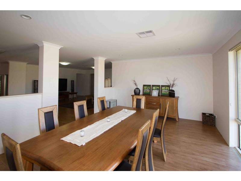 3 Mandalay Loop, Wandina WA 6530