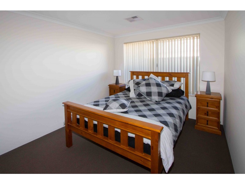 3 Mandalay Loop, Wandina WA 6530