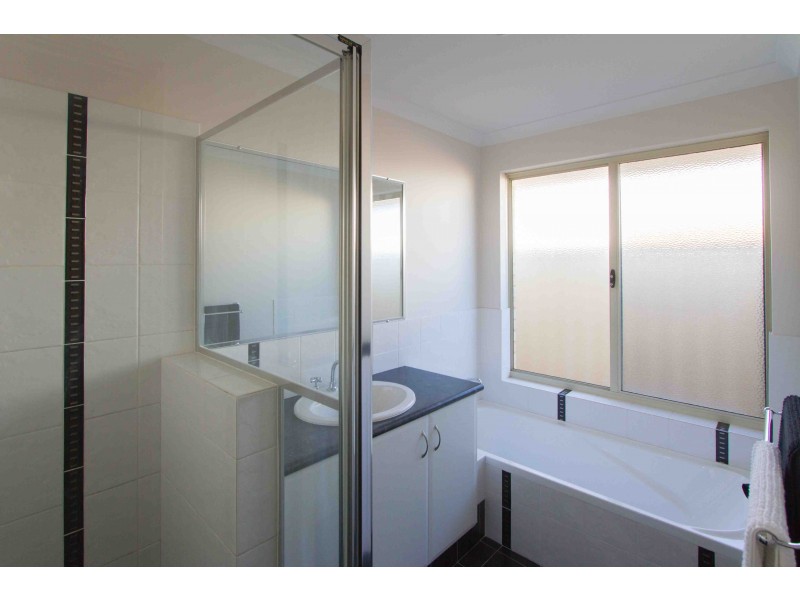 3 Mandalay Loop, Wandina WA 6530