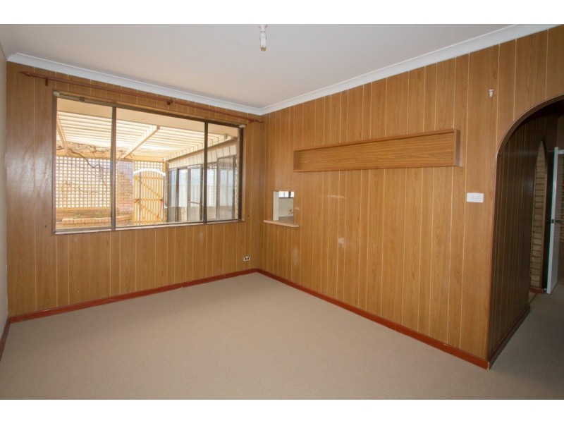 39 Glenview Street, Mount Tarcoola WA 6530