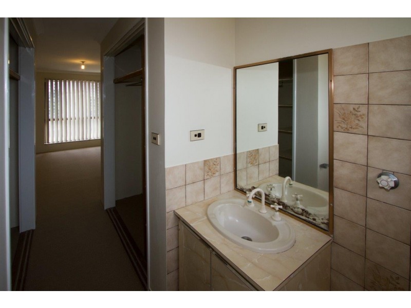 39 Glenview Street, Mount Tarcoola WA 6530