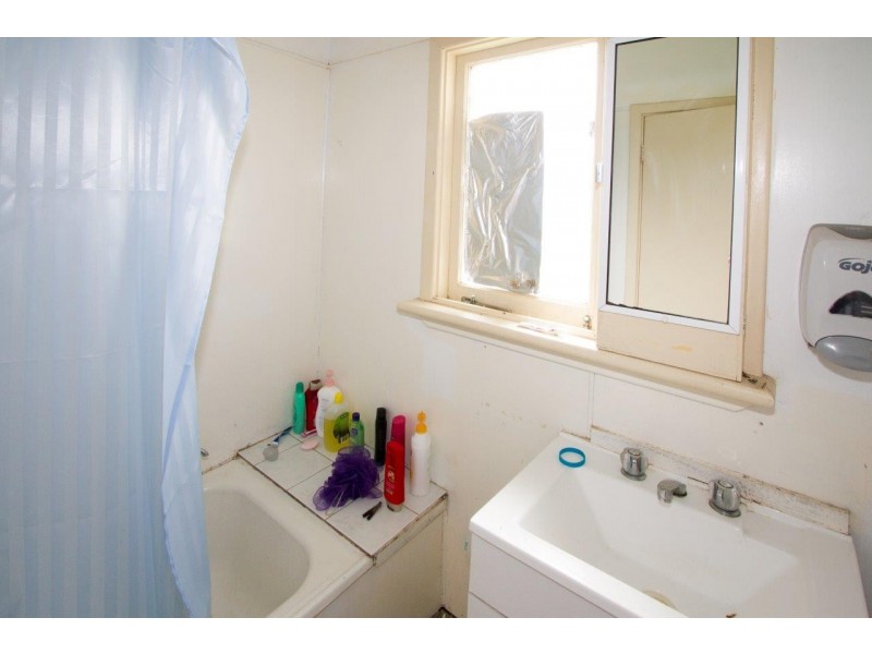 9 Digby Street, Rangeway WA 6530