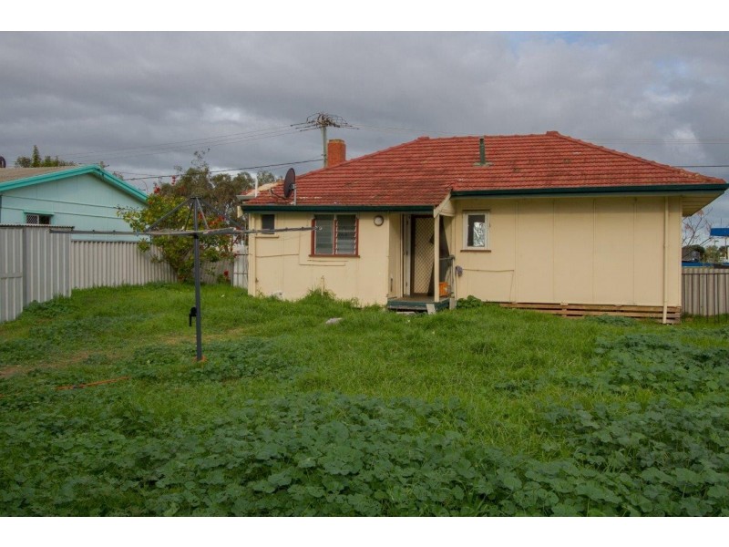 9 Digby Street, Rangeway WA 6530