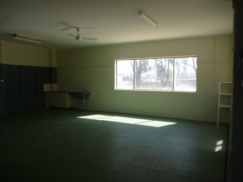 94 Chapman Road, Geraldton WA 6530