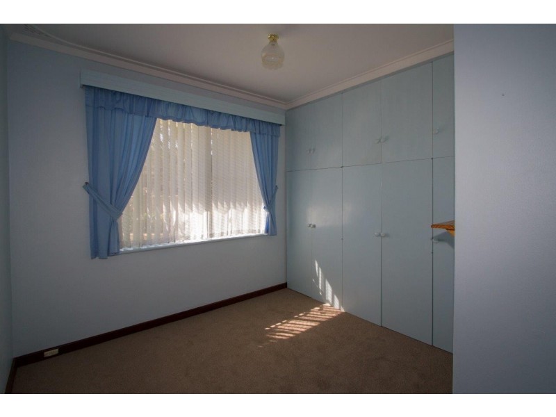 64 Bayview Street, Mount Tarcoola WA 6530