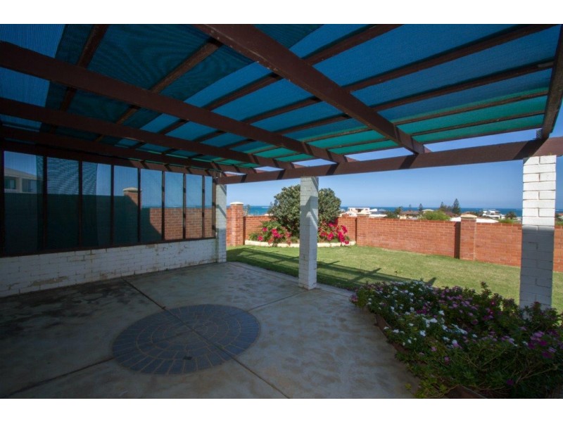 64 Bayview Street, Mount Tarcoola WA 6530