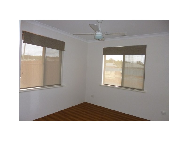 82 McAleer Drive, Mahomets Flats WA 6530