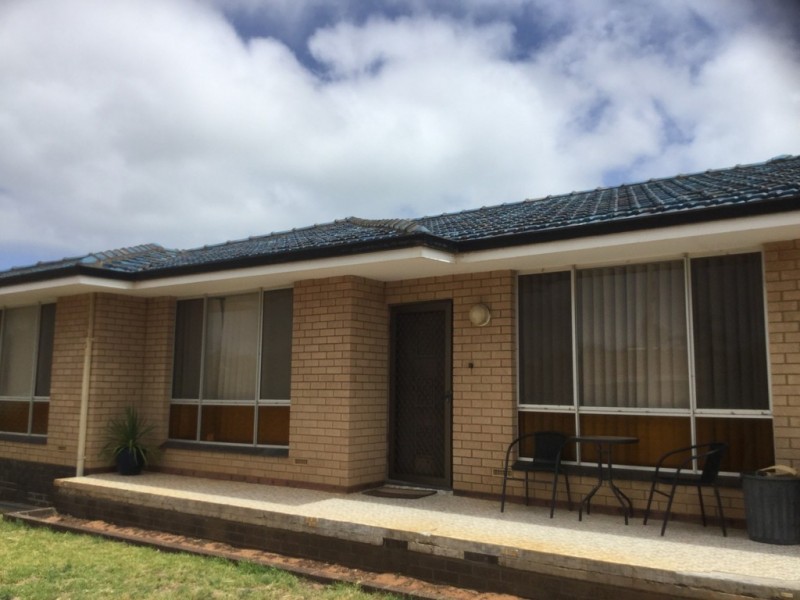 17 Kelly Street, Geraldton WA 6530