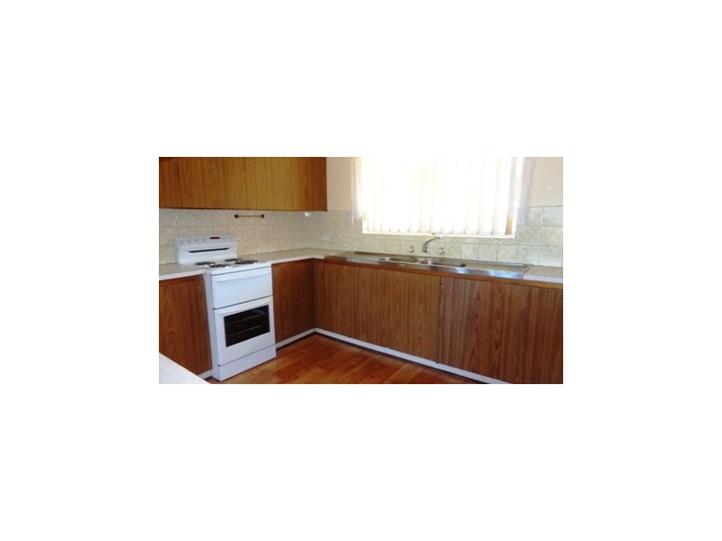 17 Kelly Street, Geraldton WA 6530