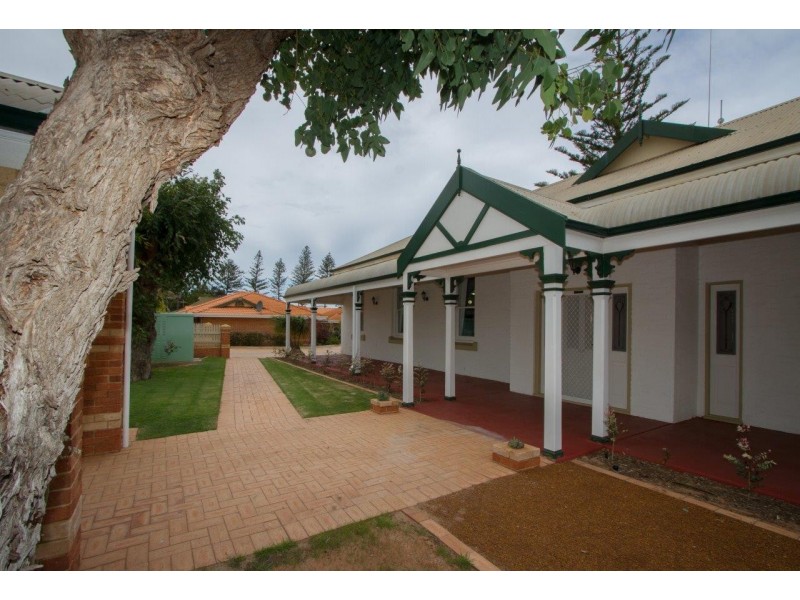 2/20 Francis Street, Geraldton WA 6530