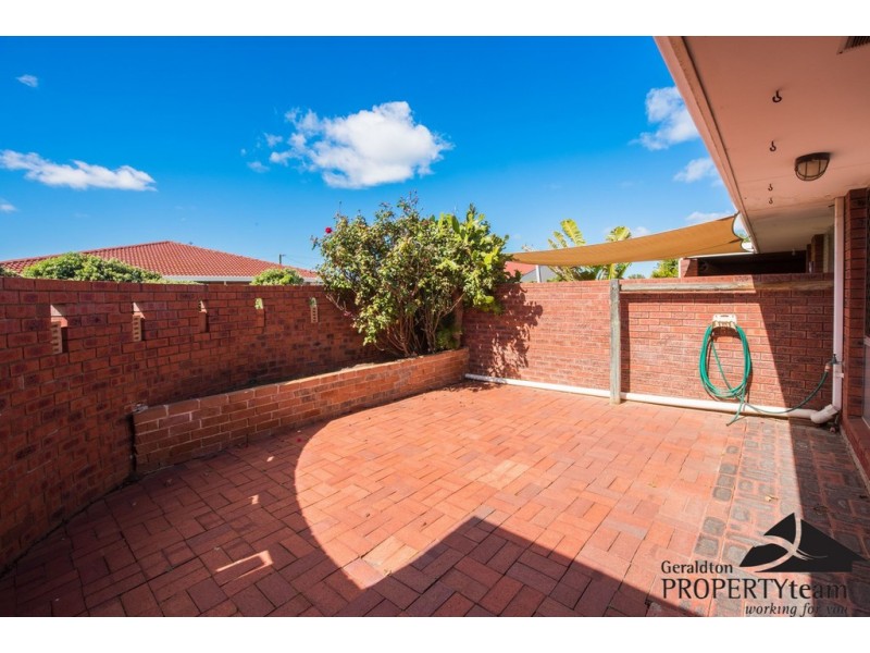 10/2 Sardam Place, Mahomets Flats WA 6530