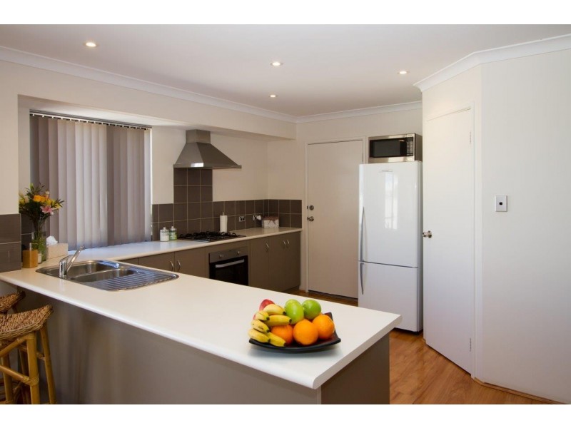 167 Glenfield Beach Drive, Glenfield WA 6532