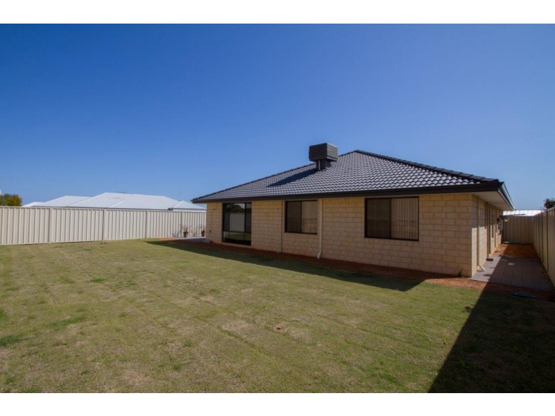 167 Glenfield Beach Drive, Glenfield WA 6532