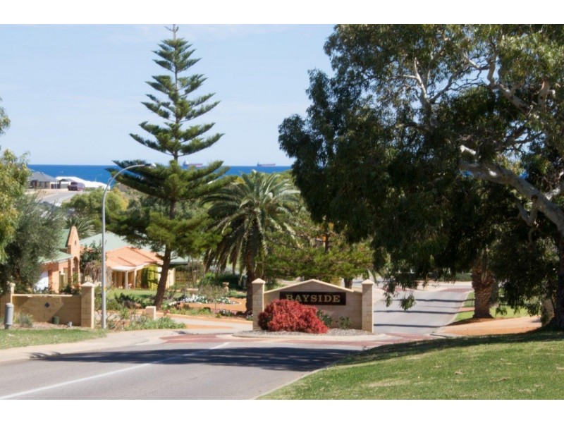 19 Wavecrest Circle, Drummond Cove WA 6532