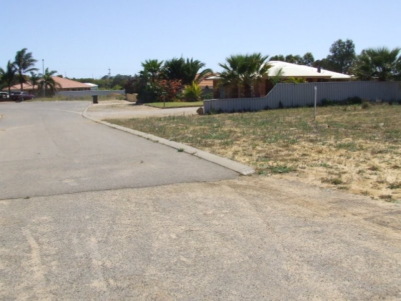 21 Simon Drive, Karloo WA 6530