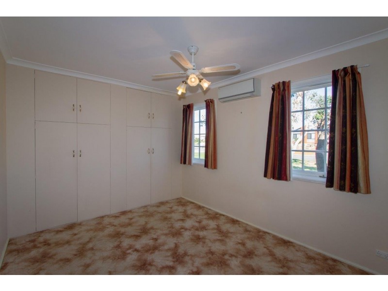 1 Maidstone Street, Mount Tarcoola WA 6530