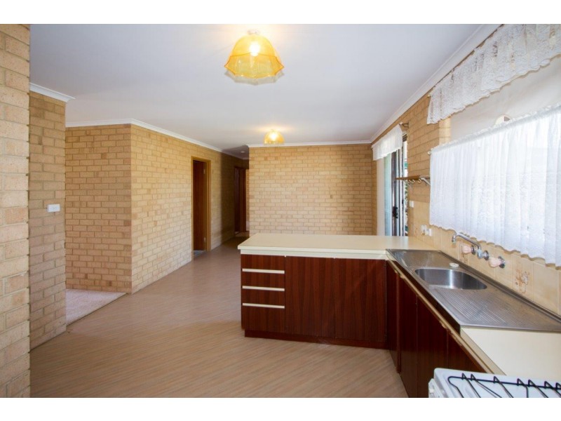 198 Chapman Valley Road, Waggrakine WA 6530