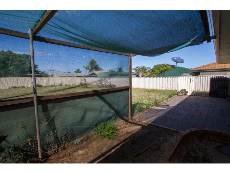 198 Chapman Valley Road, Waggrakine WA 6530