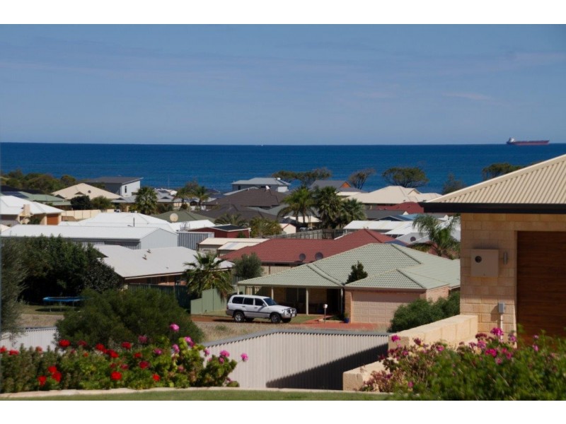 30 Quayside Vista, Drummond Cove WA 6532
