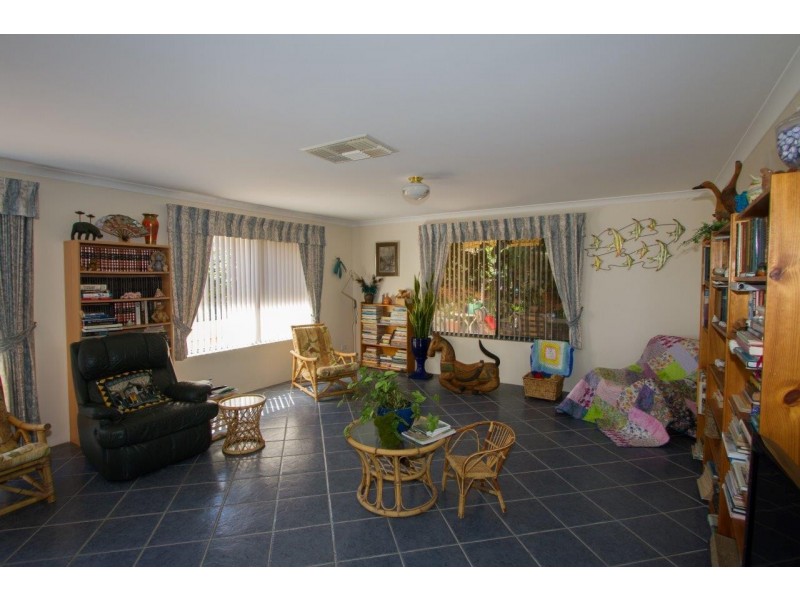 30 Quayside Vista, Drummond Cove WA 6532