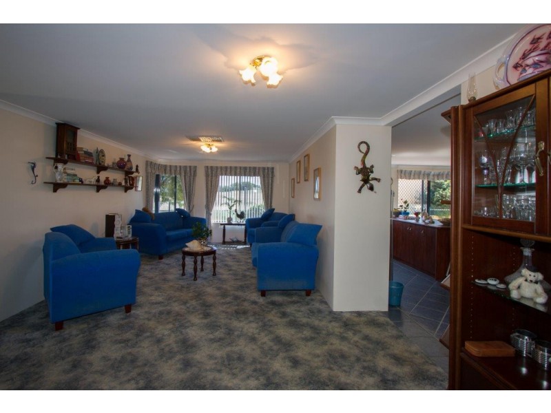 30 Quayside Vista, Drummond Cove WA 6532