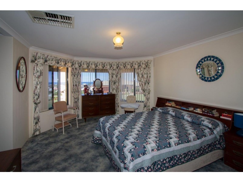 30 Quayside Vista, Drummond Cove WA 6532