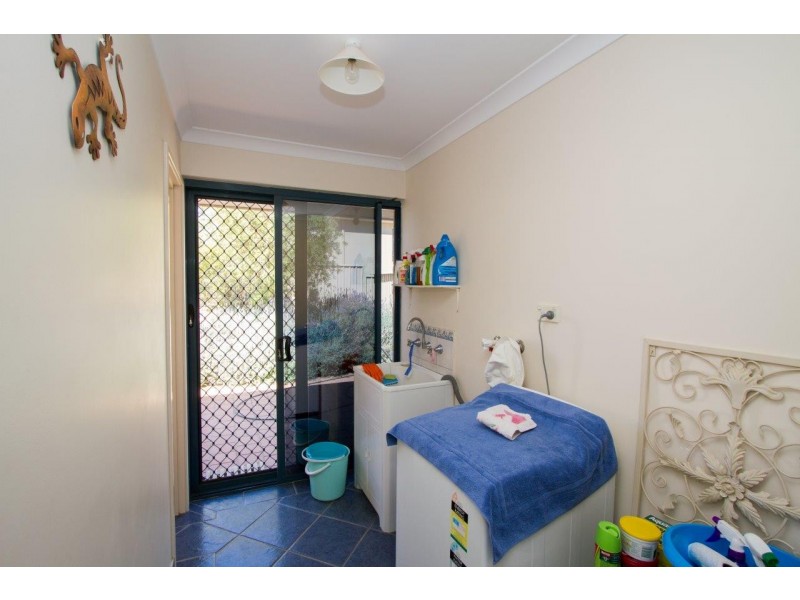 30 Quayside Vista, Drummond Cove WA 6532
