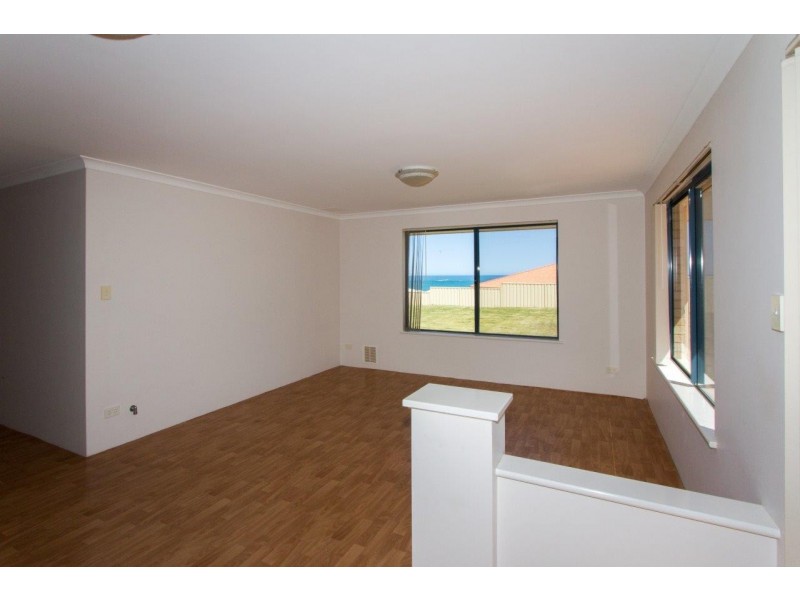 19 Wallabi Drive, Wandina WA 6530