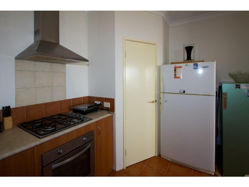 16 Rolland Drive, Mount Tarcoola WA 6530