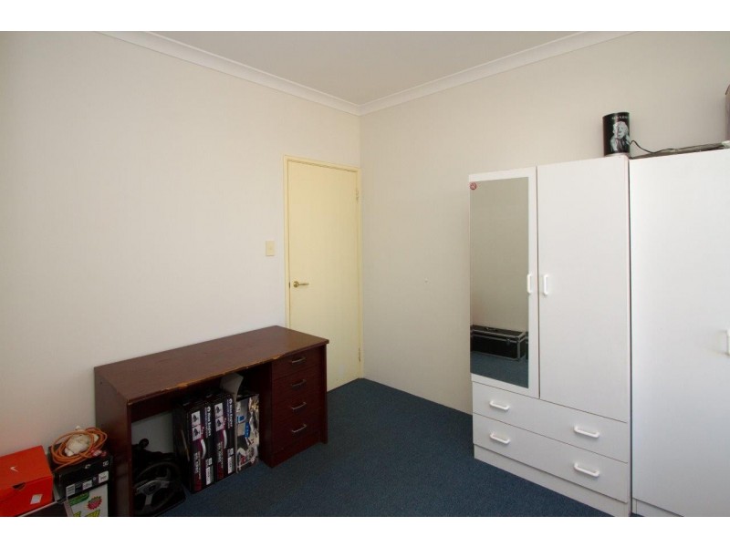 16 Rolland Drive, Mount Tarcoola WA 6530