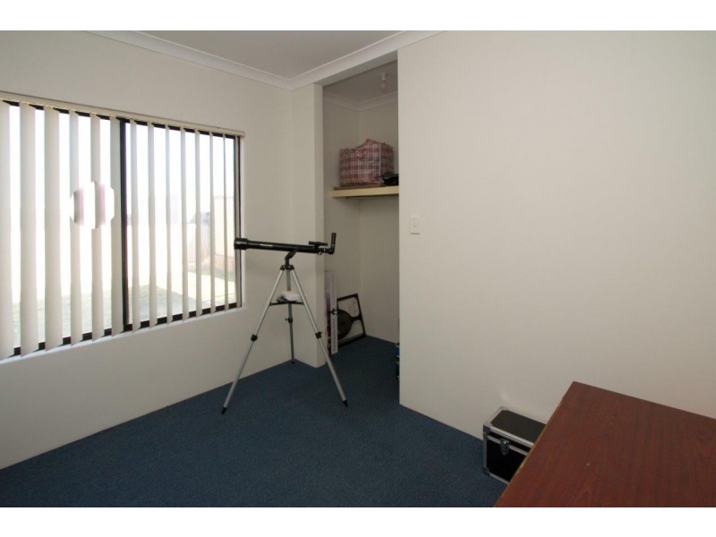 16 Rolland Drive, Mount Tarcoola WA 6530