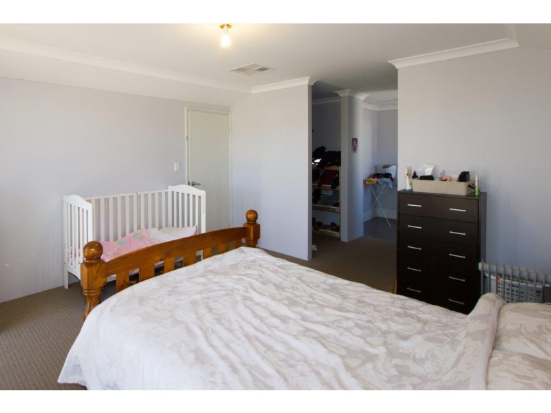 10 Wahn Avenue, Waggrakine WA 6530