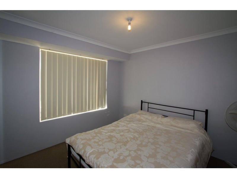 10 Wahn Avenue, Waggrakine WA 6530