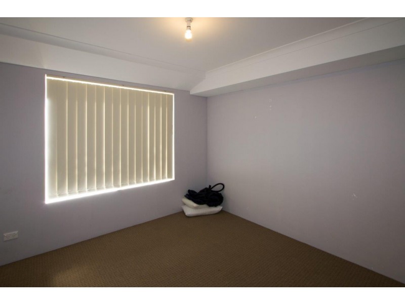 10 Wahn Avenue, Waggrakine WA 6530