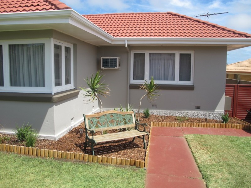 1/206 Durlacher Street, Geraldton WA 6530